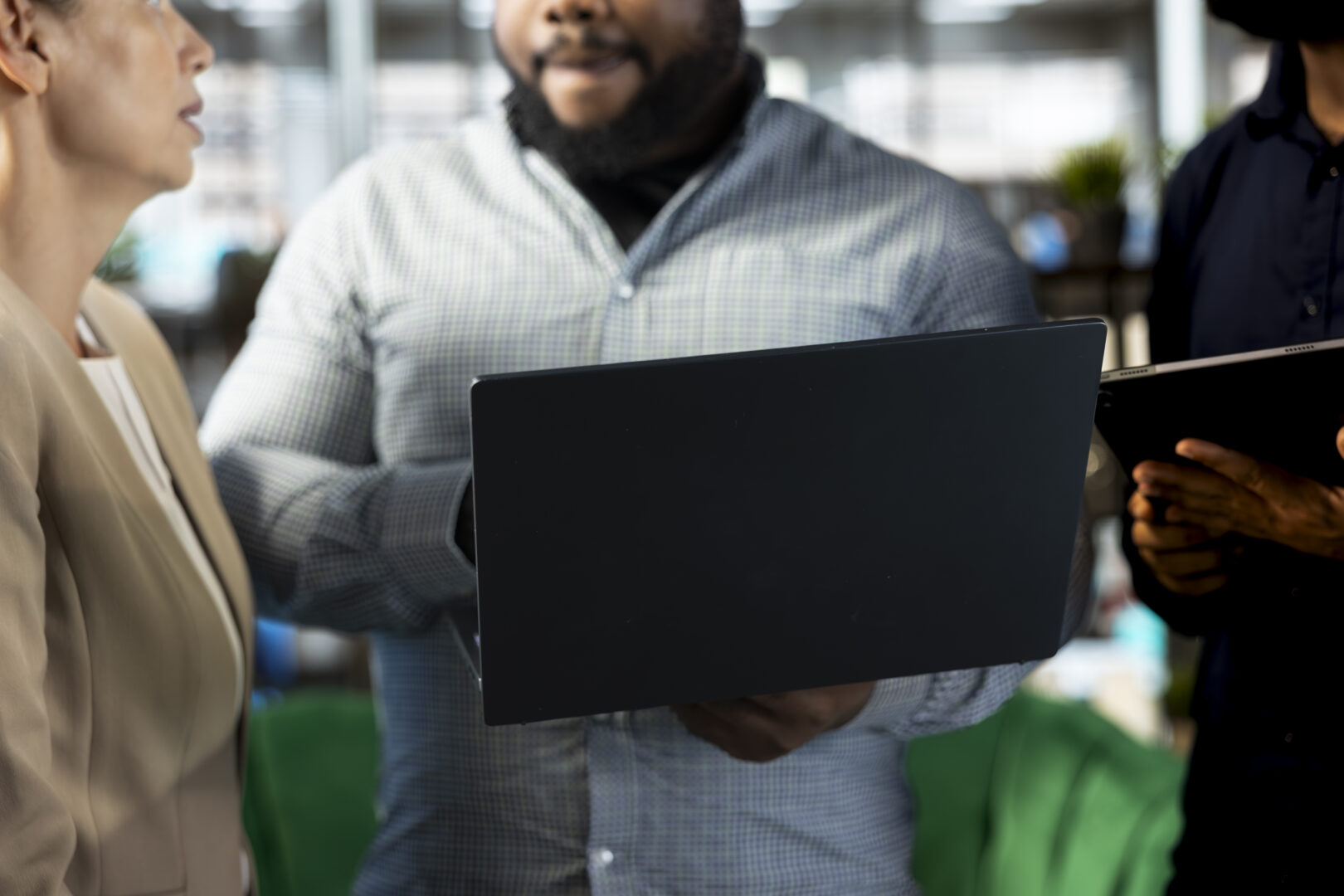 closeup-of-workers-doing-brainstorming-pitching-investment-strategies